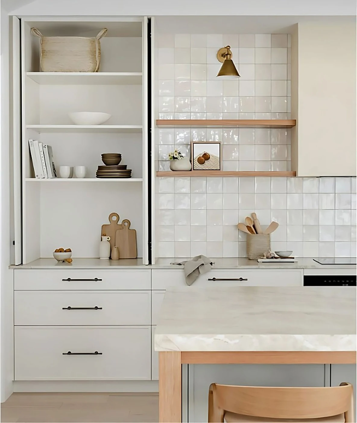 Glazed porcelain tile in a kitchen
